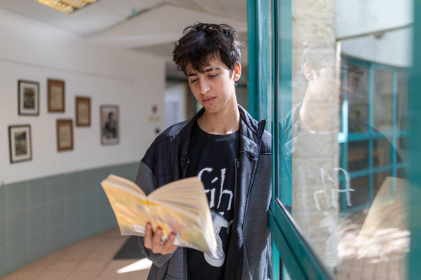 נעורים